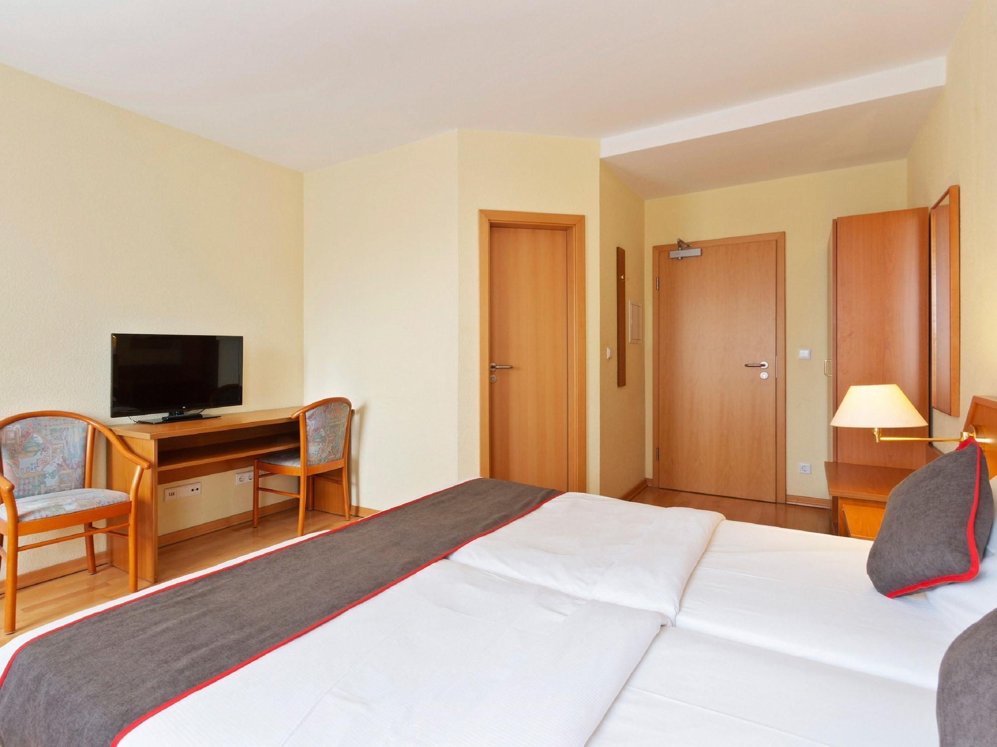 Hotel Bohemia Берлин Екстериор снимка