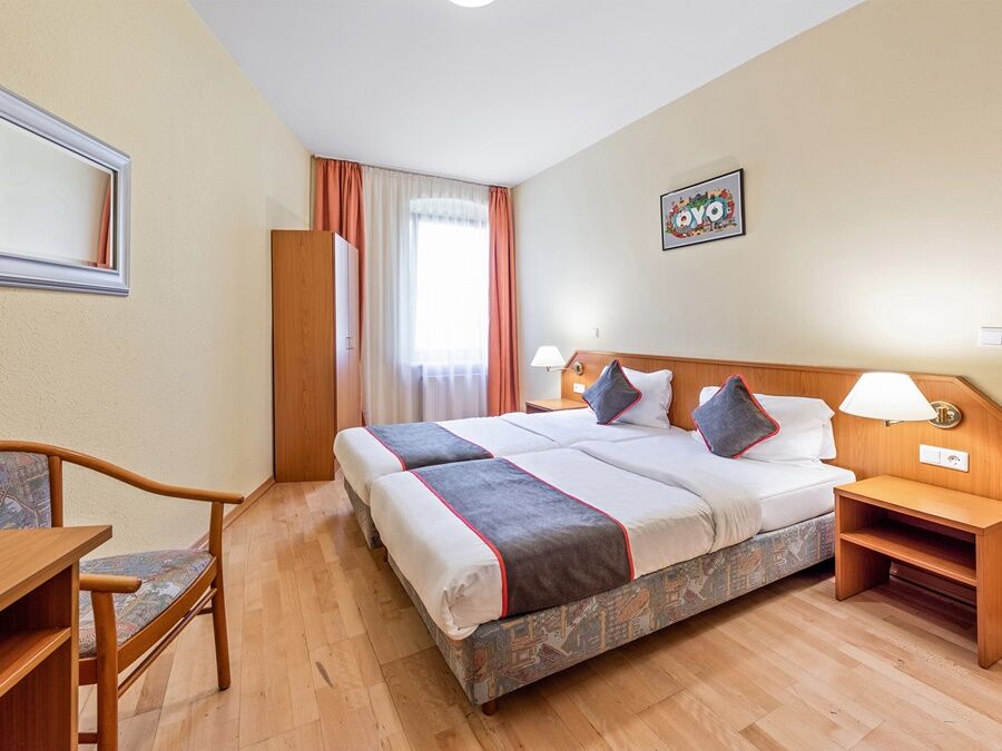 Hotel Bohemia Берлин Екстериор снимка